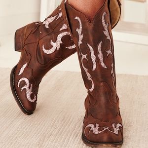 Country Feels Glitter Cowgirl Boots